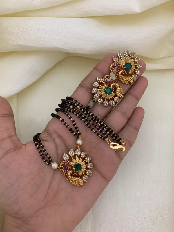 Illeana___Peacock_Mangalsutra_Set