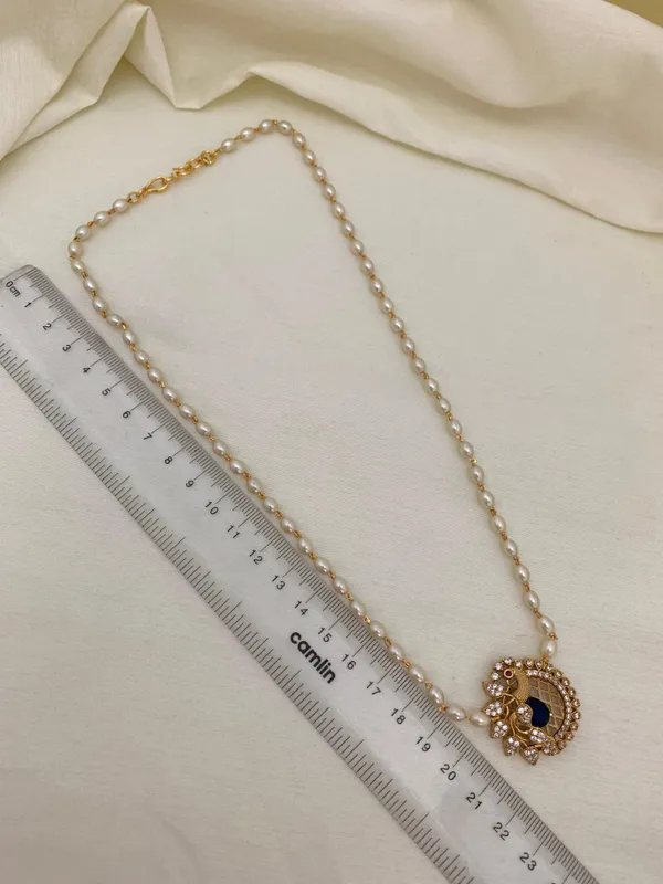 Latest_Peacock_design_Single_line_Pearl_Necklace