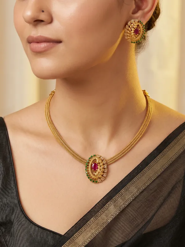 Traditional_Leaf_design_Chain_style_Necklace_set