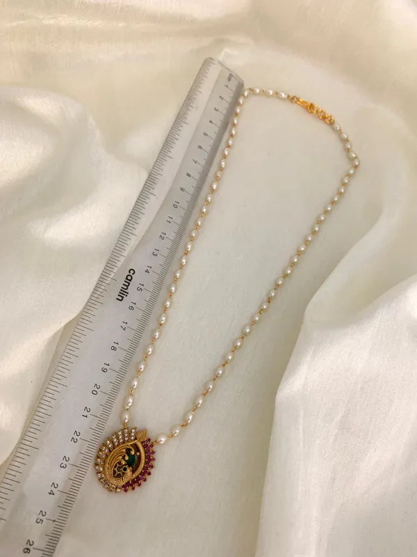 Peacock_design_Single_line_Pearl_Necklace