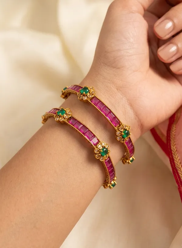 The_Vrinda_Kemp_Floral_Bangle