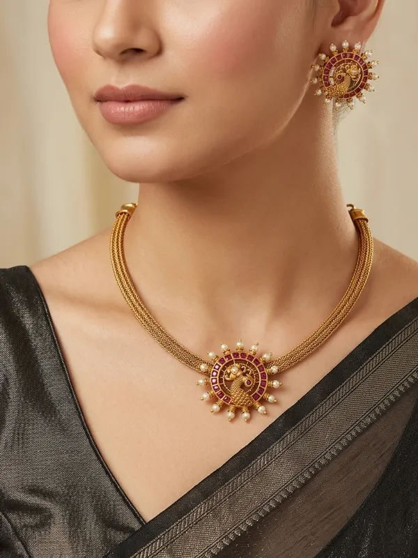 Trendy_kemp_Peacock_Pendant_Chain_style_Necklace_set