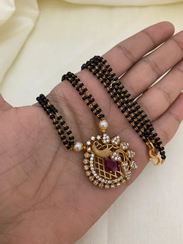 Casual_wear_Peacock_design_Mangalsutra