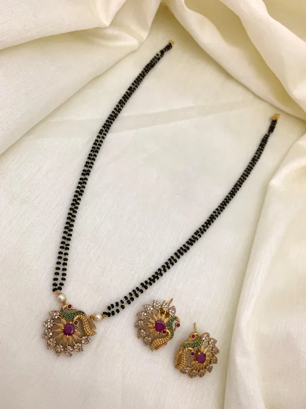 Mirana__Peacock_Mangalsutra_Set