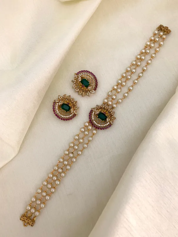 Traditional_Flower_designed_High_Neck_Choker_set