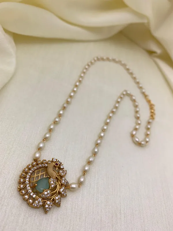 Latest_Peacock_design_Single_line_Pearl_Necklace