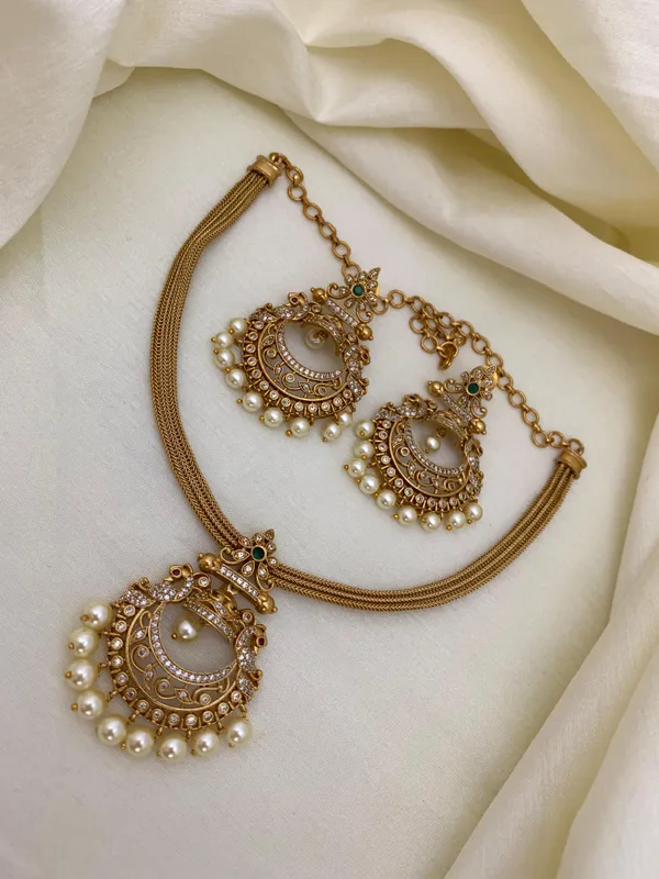 Latest_Matte_finish_Chain_style_Necklace_set