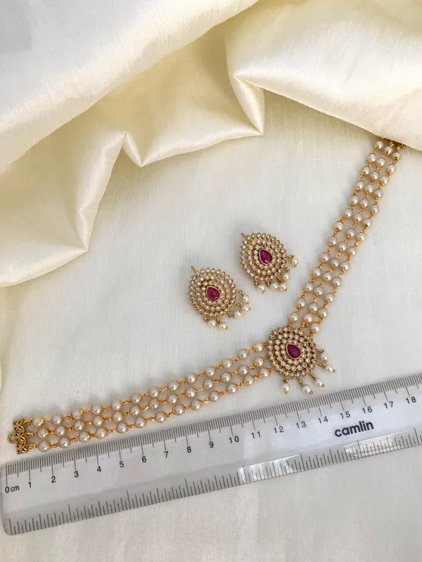 Exclusive_Ad_matte_finish_Choker_set
