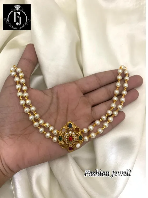 Elegant_matte_finish_navratan_Chokerset