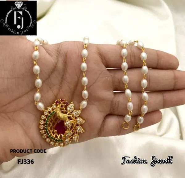 Latest_Peacock_design_Single_line_Pearl_Necklace
