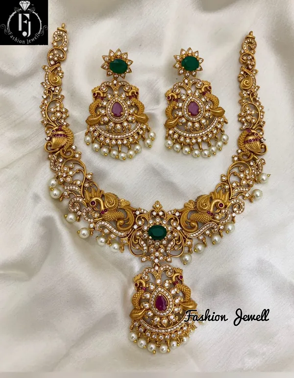 Traditional_Royal_Look_Ad_matte_Necklace_set