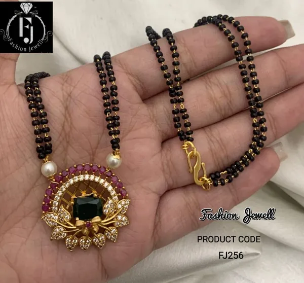 Traditional_Flower_designed_Pendant_Mangalsutra