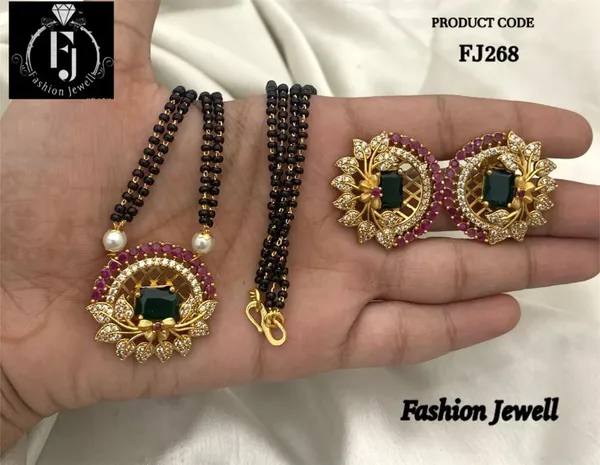 Pretty_Flower_designed_Pendant_with_Earring_Mangalsutra_set