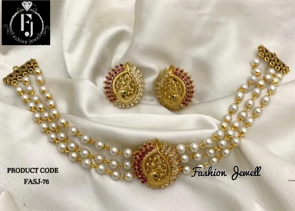 Radha_krishna_matte_finish_Premium_quality_High_neck_Choker_set