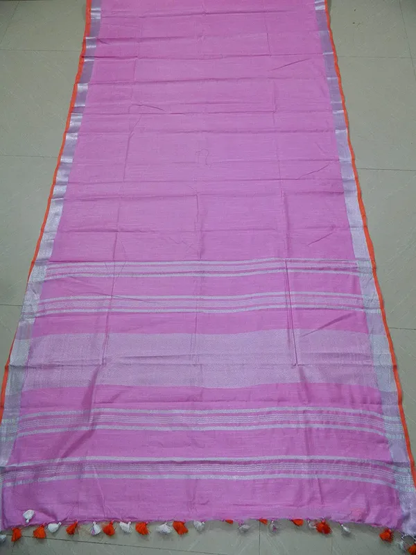 Women's_Linen_Slub_Saree_With_Contrast_Blouse_Piece