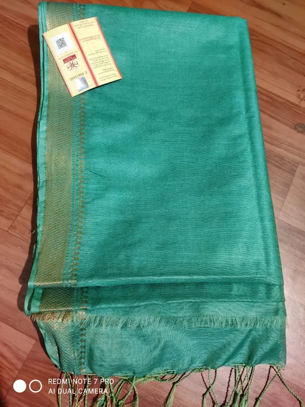 Women's_Bhagalpuri_Handwoven_Mini_Checks_Semi_Tussar_Soft_Silk_Saree_With_Designer_Zari_Border_Weaving,_Unstitched_Running_Blouse_Piece