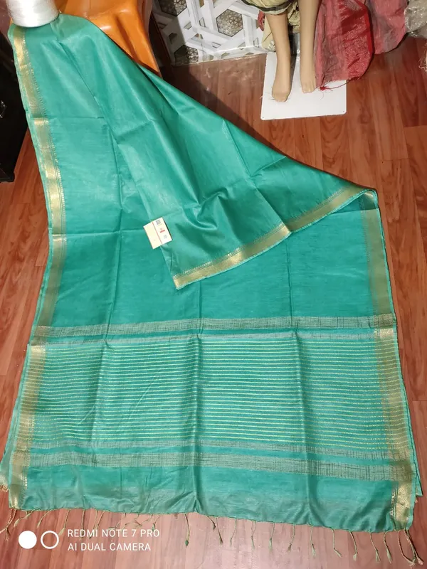Women's_Bhagalpuri_Handwoven_Mini_Checks_Semi_Tussar_Soft_Silk_Saree_With_Designer_Zari_Border_Weaving,_Unstitched_Running_Blouse_Piece