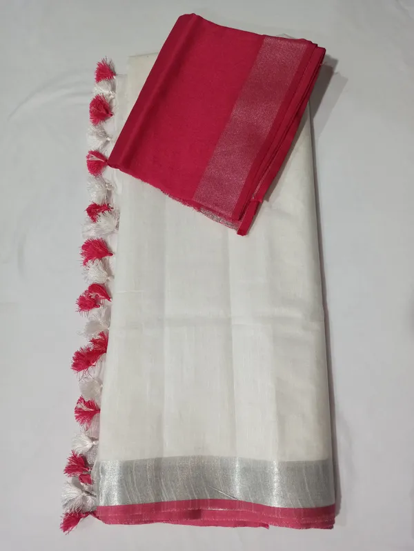 Women's_Linen_Slub_Saree_With_Contrast_Blouse_Piece