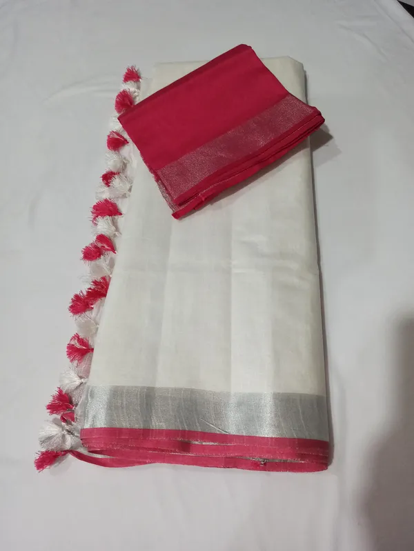 Women's_Linen_Slub_Saree_With_Contrast_Blouse_Piece