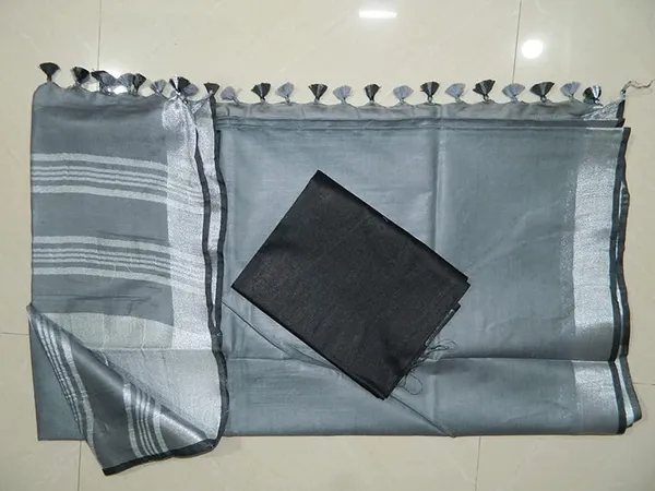 Grey_Bhagalpuri_Linen_Slub_Saree_With_Contrast_Blouse_Piece_For_Women