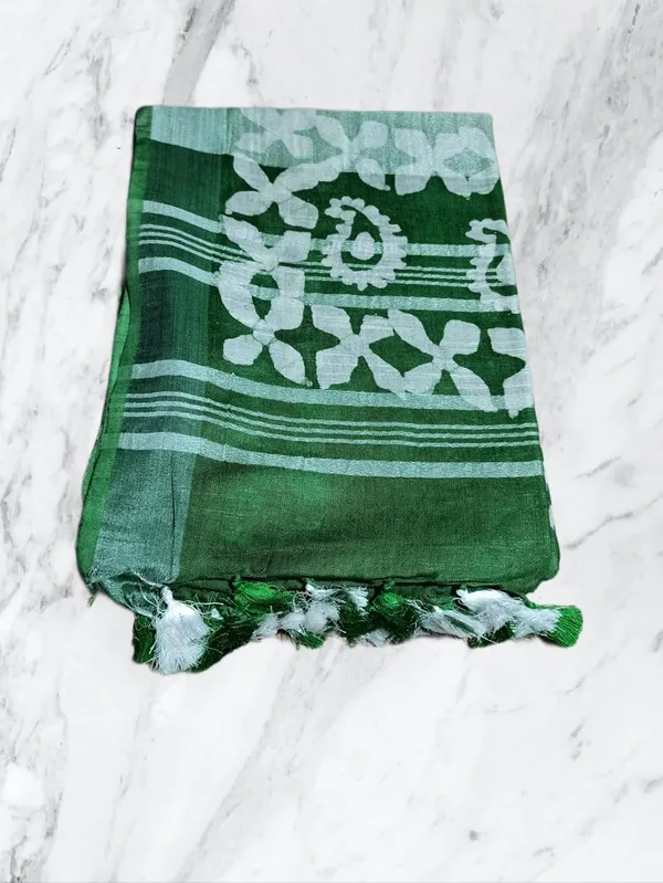 Green_Batik_Print_Linen_Slub_Saree_With_Runnig_Blouse_Piece_For_Women
