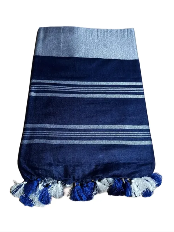 Blue_Linen_Slub_Saree_With_Plain_Zari_Border_Running_Blouse_Piece_For_Women