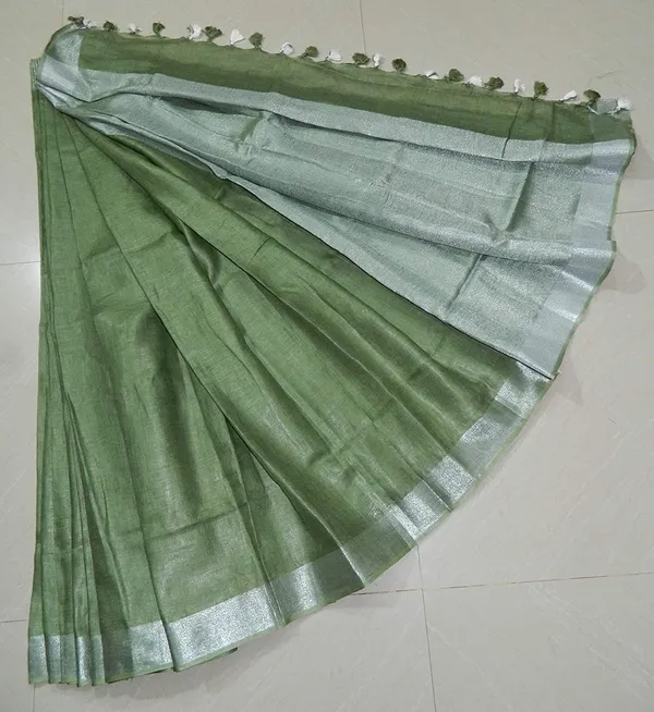Green_Cotton_Linen_Slub_Saree_With_Unstiched_Running_Blouse_Piece_|_Linen_Slub_Saree_For_Women