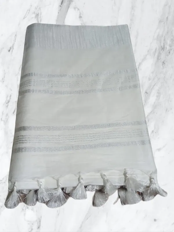 White_Linen_Slub_Saree_With_Plain_Zari_Border_Running_Blouse_Piece_For_Women