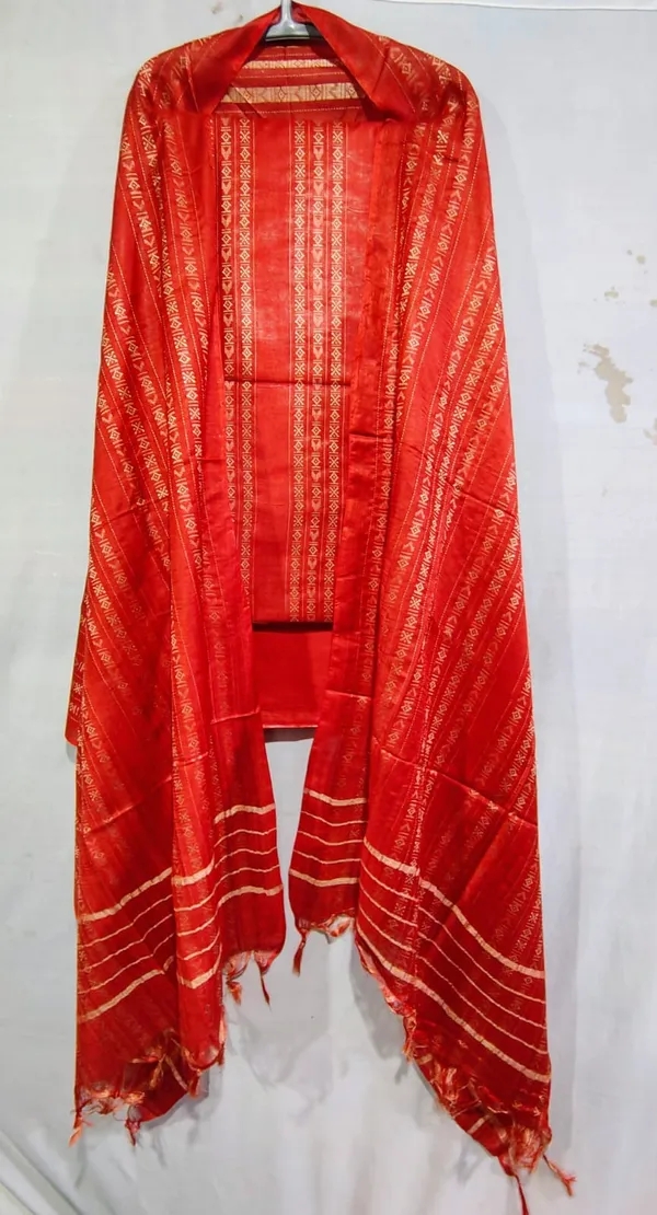 Hand_Weaving_Design_Suit_Piece_Set_Semi_Tussar_Silk_Material_(Dry_Clean_Only)