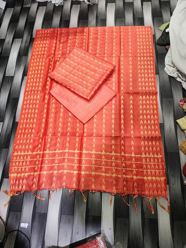 Hand_Weaving_Design_Suit_Piece_Set_Semi_Tussar_Silk_Material_(Dry_Clean_Only)