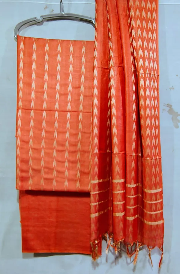 Hand_Weaving_Design_Suit_Piece_Set_Semi_Tussar_Silk_Material_(Dry_Clean_Only)
