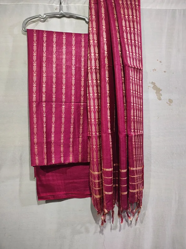 Hand_Weaving_Design_Suit_Piece_Set_Semi_Tussar_Silk_Material_(Dry_Clean_Only)