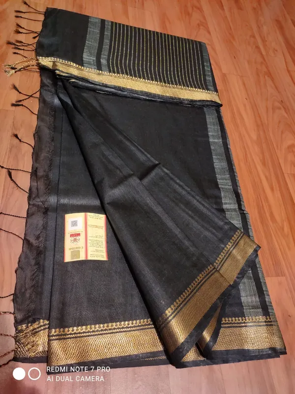 Women's_Bhagalpuri_Handwoven_Mini_Checks_Semi_Tussar_Soft_Silk_Saree_With_Designer_Zari_Border_Weaving,_Unstitched_Running_Blouse_Piece
