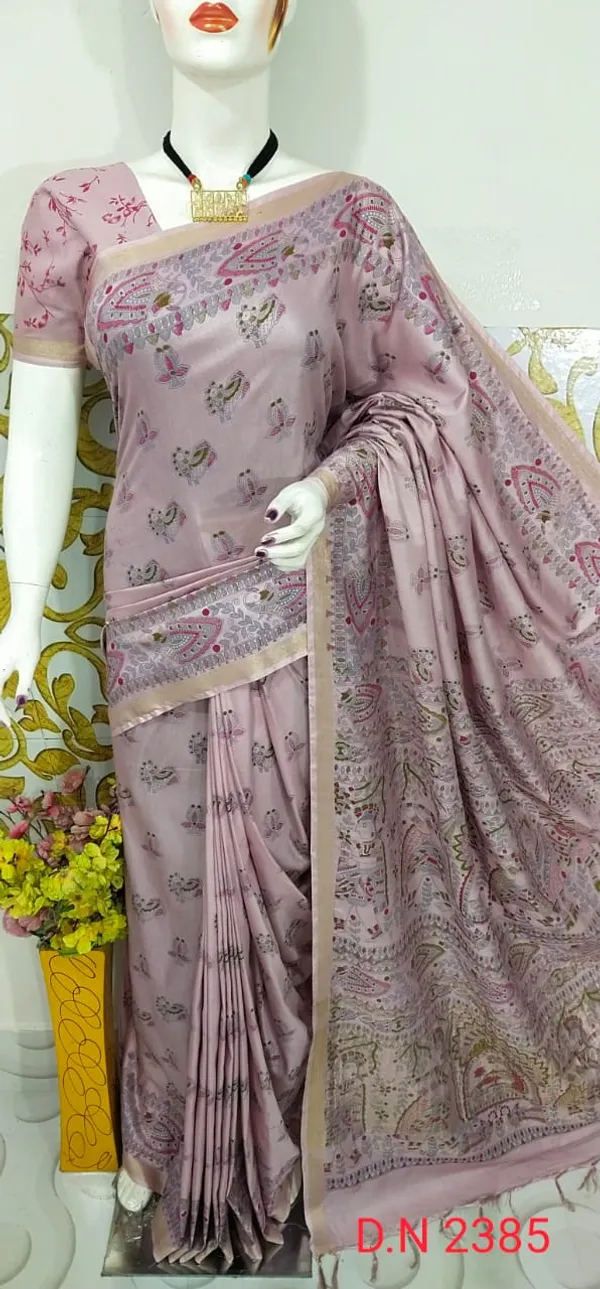 Women's_Semi_Tussar_Silk_Madhubani_Print_Saree_With_Running_Blouse_Piece