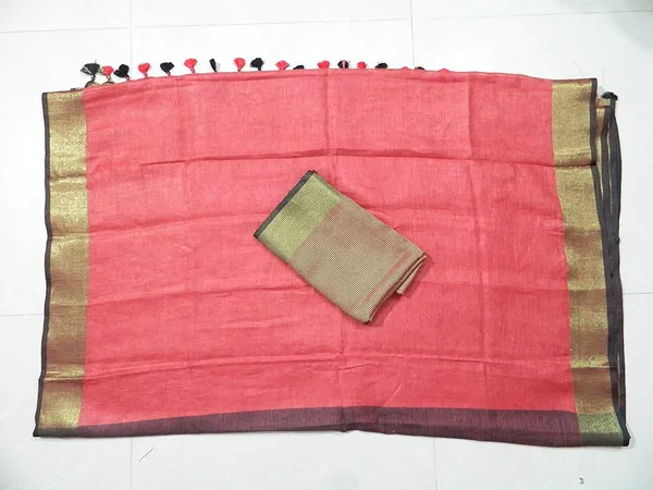 Red_Linen_Saree_With_Contrast_Blouse_Piece_For_Women