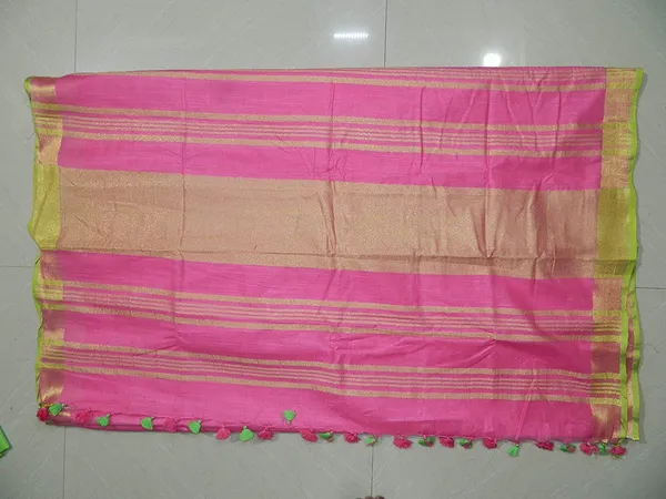 Pink_Linen_Slub_Saree_Wih_Contrast_Blouse_Piece_For_Women