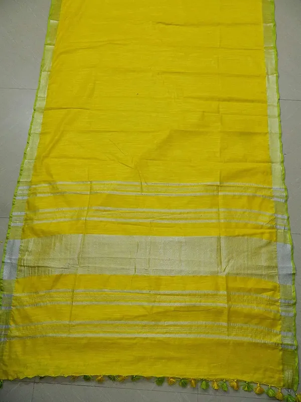 Yellow_Linen_Slub_Saree_Wih_Contrast_Blouse_Piece_For_Women
