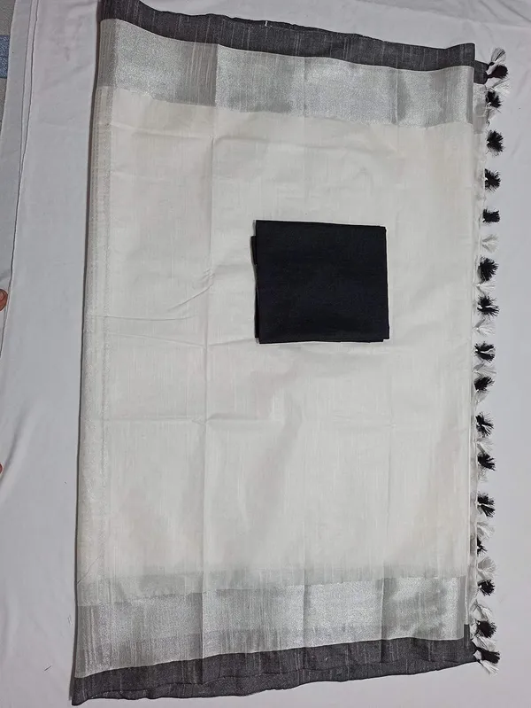 White_Bhagalpuri_Linen_Slub_Saree_With_Blouse_Piece_For_Women