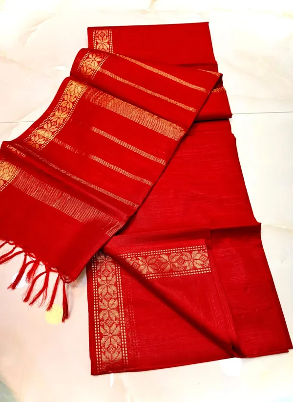 Women's_Exquisite_Semi_Tussar_Silk_Sarees_with_Blouse