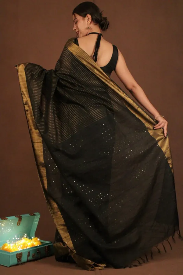 Black_Exquisite_Semi_Silk_Sarees_with_Blouse