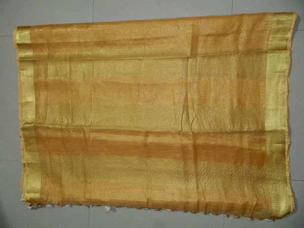 Golden_Tissue_Linen_Saree_Wih_Running_Blouse_Piece_For_Women