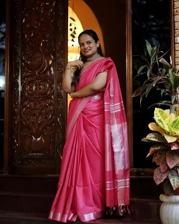 Women's_Handwoven_Threads_Linen_Saree_With_Atteched_Blouse