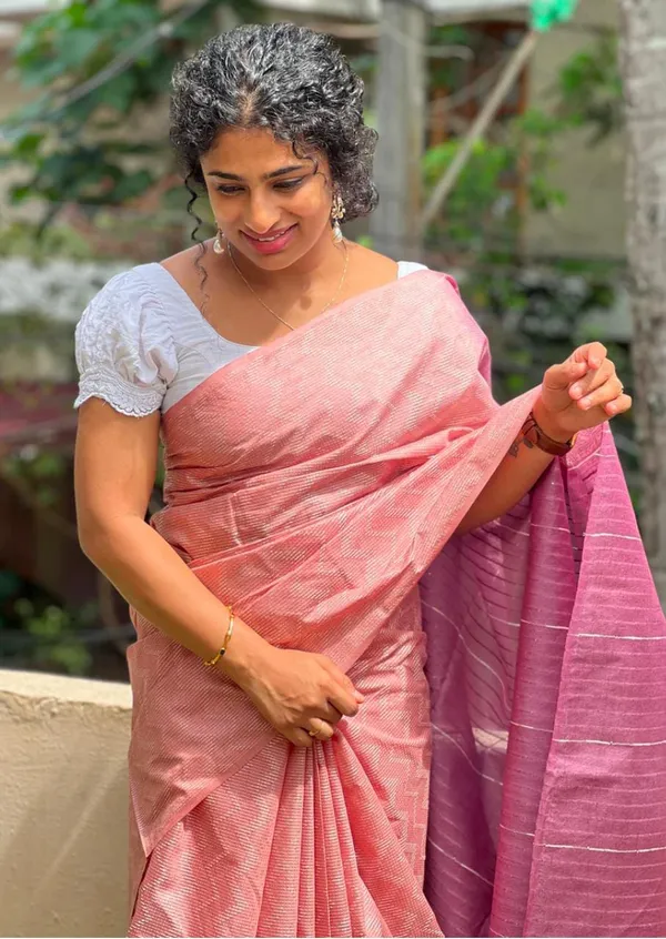 Women's_Handwoven_Threads_Weaving_Semi_Tussar_Soft_Silk_Saree_With_Atteched_Blouse