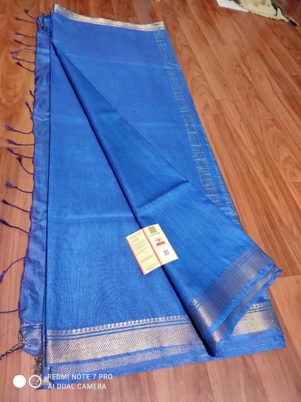 Women's_Bhagalpuri_Handwoven_Mini_Checks_Semi_Tussar_Soft_Silk_Saree_With_Designer_Zari_Border_Weaving,_Unstitched_Running_Blouse_Piece