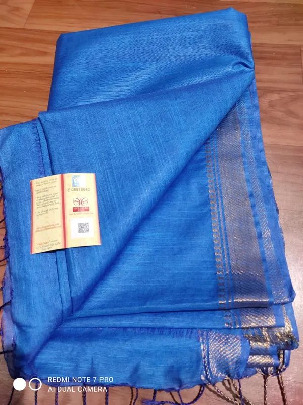 Women's_Bhagalpuri_Handwoven_Mini_Checks_Semi_Tussar_Soft_Silk_Saree_With_Designer_Zari_Border_Weaving,_Unstitched_Running_Blouse_Piece