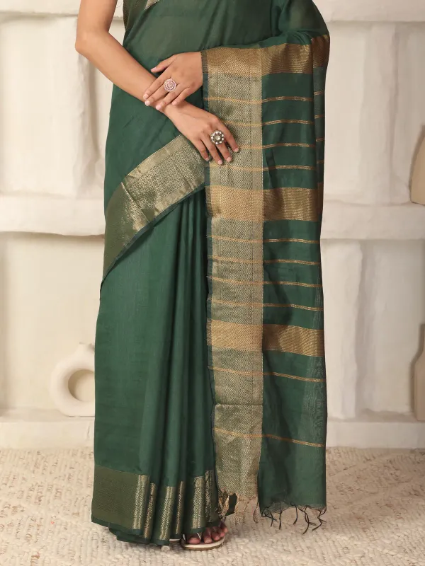 Green_Exquisite_Semi_Silk_Sarees_with_Blouse