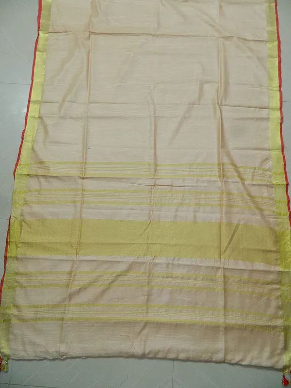Women's_Linen_Slub_Saree_With_Contrast_Blouse_Piece