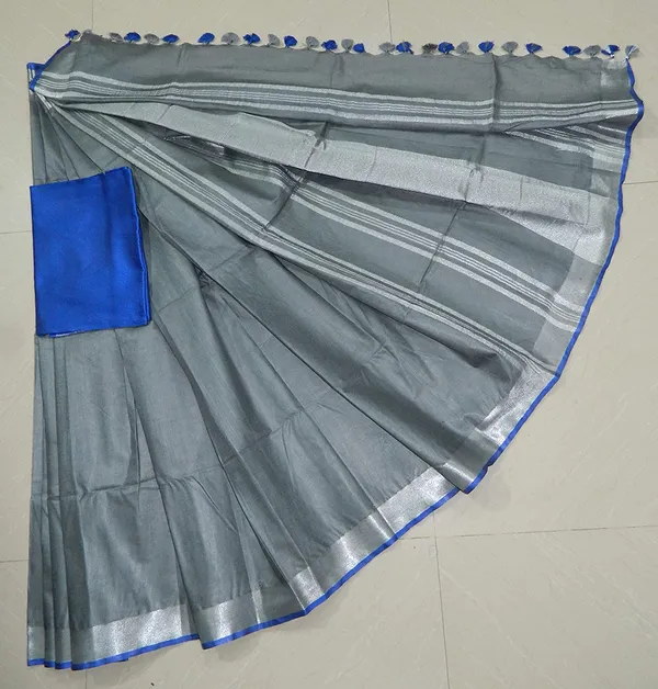 Women's_Linen_Slub_Saree_With_Contrast_Blouse_Piece