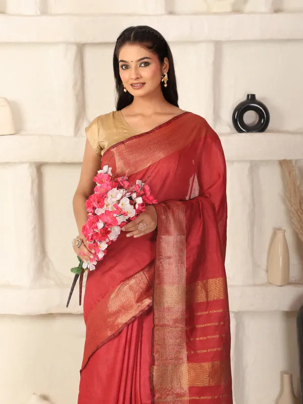 Red_Exquisite_Semi_Silk_Sarees_with_Blouse