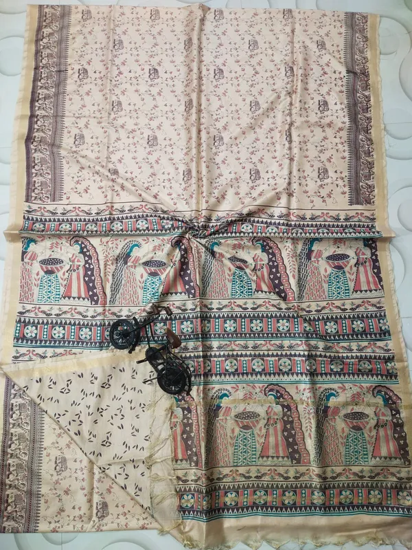 Women's_Semi_Tussar_Silk_Madhubani_Print_Saree_With_Running_Blouse_Piece
